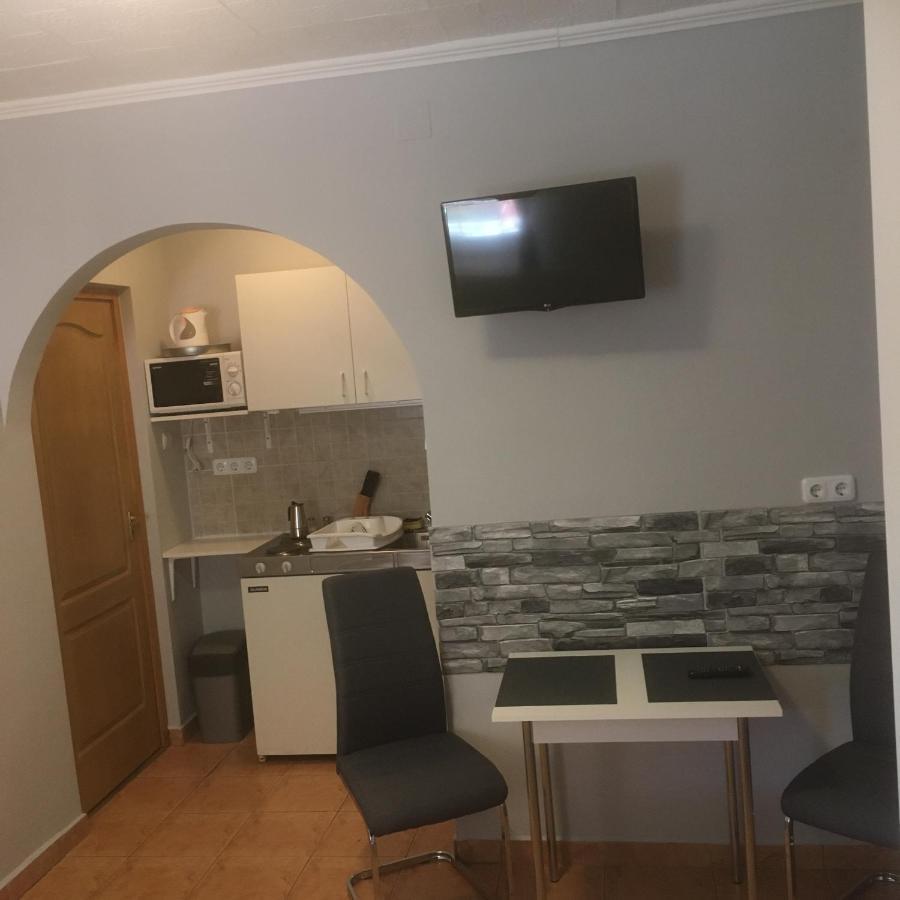 Liliom Vendeghaz Hotel Bakonybél Eksteriør billede
